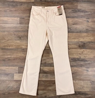 Levi's Pants Womens 31 Cream Corduroy 725 High Rise Bootcut - Image 1 of 4