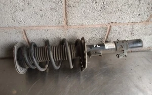 2018 RANGE ROVER EVOQUE FRONT SHOCK LH PASS SIDE 2.0 DIESEL 204DTD GJ3218K001GA - Picture 1 of 6