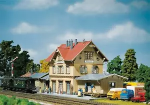 110107 Faller HO Kit of Güglingen Station - NEW - Picture 1 of 3