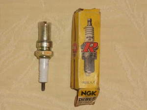 Bougie NGK Modèle : DR8ES - Photo 1/3