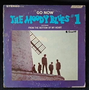 The Moody Blues Vinyl 2 LP lot - Go Now, Every Good Boys Deserve Favor ￼ - Picture 1 of 8