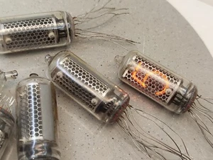 IN-8-2 x 6 pezzi.  - Nixie "5" non invertito "2" - Tubo in8-2 per fai da te - Tubo testato - Foto 1 di 4