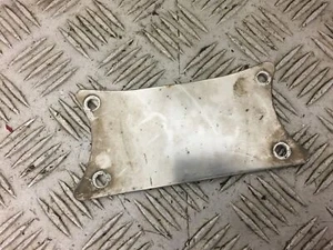 YAMAHA XJ900 XJ 900 DIVERSION MUDGUARD BRACE YEAR 1994-2002 STOCK 488) - Picture 1 of 2