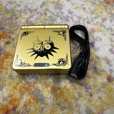 Nintendo GameBoy Advance SP  Re-Shell Gold Zelda  IPS Upgraded Screen - Image 1 of 4