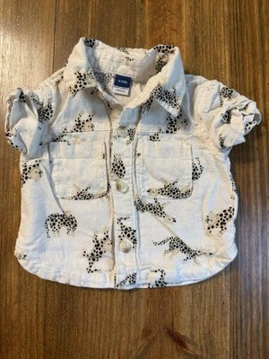 Printed short sleeve Linen blend shirt baby Cheetah Size 6-12 Months Old Navy - Image 1 of 4