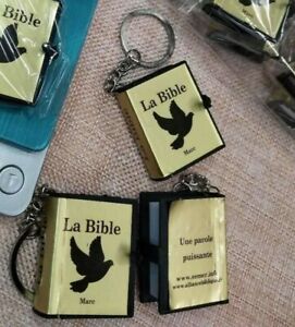 Mini Bible Porte-clés Evangile Marc | Livre 4x3x1cm | neuf en sachet individuel