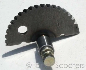 TAOTAO,SUNL,ROKETA 50cc SCOOTER GY6 139QMB engine Kick Start Spindle w/ BUSHING - Imagen 1 de 4