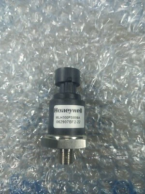 Honeywell pressure sensor MLH300PSB06A - SELLING INDIVIDUALLY - Image 1 of 2