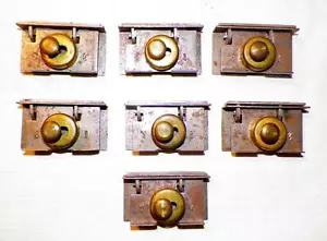 7 cerraduras de armario antiguas pestillos hierro con guardianes hardware trabajo #4 pestillo - Imagen 1 de 3