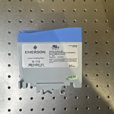 EMERSON IE-110 Islatrol AC Power Filter with Active Tracking 120VAC 47-63 Hz 10A - Image 1 of 2