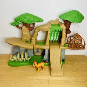 Disney La Guardia del Leone Difendi Le Terre dell'Orgoglio Playset Giocattolo con Figura Kion - Foto 1 di 9