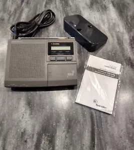 Radio Shack Radio pogodowe Alarm Obszar specyficzny 7 kanałów NOAA 12-250 - Zdjęcie 1 z 12