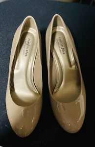 Womens Comfort Plus/Predictions Nude Tan Heels Size 91/2 W Pump - Picture 1 of 3