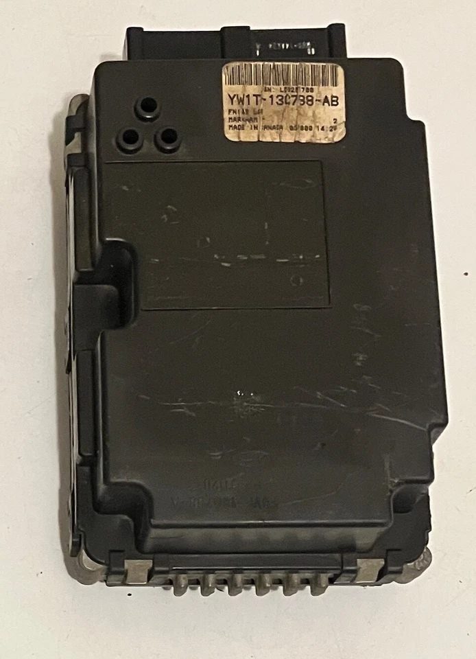 MÓDULO DE LUZ LINCOLN TOWN CAR YW1T-13C788-AB 2000 2001 MÓDULO Foto 1 de 1