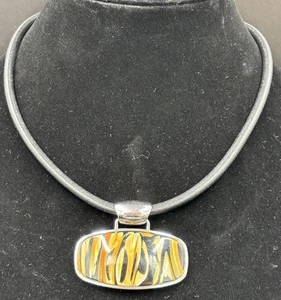 Pazini Italy Art Glass Pendant Necklace – Murano Style Flame Swirl - Foto 1 di 4