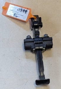 RENAULT CLIO DOOR CHECK STRAP LIMITER STOPPER REAR LEFT 2015 MK4 (2012-2016) - Picture 1 of 8