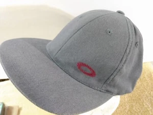 Large-Extra-Large Fitted OAKLEY® Baseball Cap Mütze REDUZIERT! - Bild 1 von 4