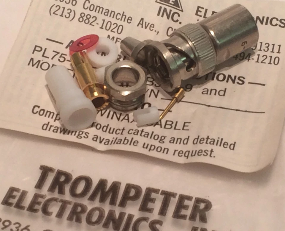 TROMPETER  PL75-9  TWINAX  CONNECTOR   TEI-1201-0673                       ae1x7 - Image 1 of 1