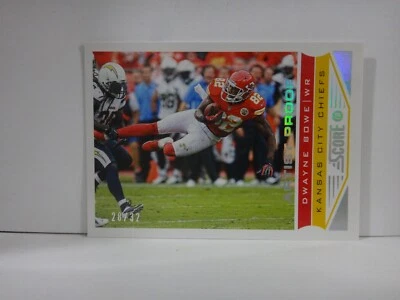 2013 Score Artist Proof /32 Dwayne Bowe #108 - Image 1 of 2