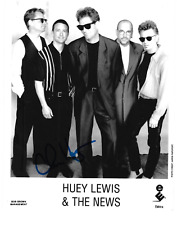 * CHRIS HAYES * signed 8x10 photo * HUEY LEWIS AND THE NEWS * 13