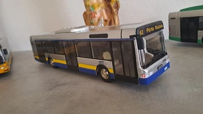 Modellino Autobus Old Cars - Immagine 1 di 4