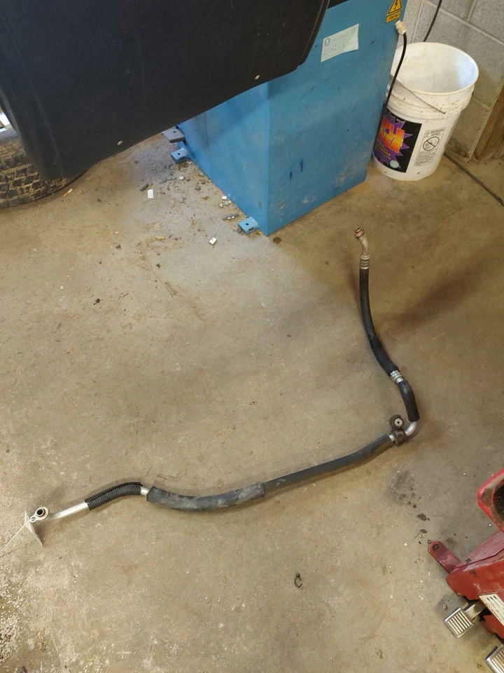 2006 - 2010 Ford Explorer AC Suction Hose 4.0L Genuine OEM 9L2Z19867C - Image 1 of 2