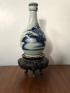 Antike japanische blau weiße Vase & Ständer - Bild 1 von 11