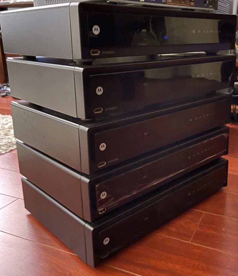 1 Motorola DCX3400-M Cable HDTV Set Top Box DVR Sintonizador Doble 500GB HDMI  Foto 1 de 1