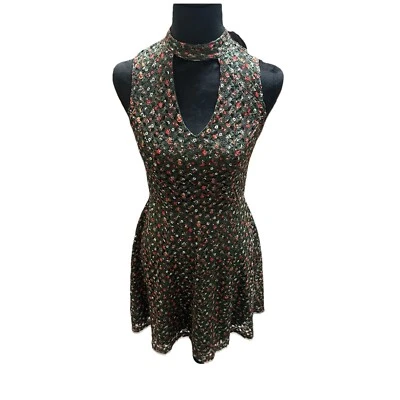 Xhilaration Dress Women’s XS Fit Flare Sleeveless Peephole Eyelet Floral - Image 1 of 4