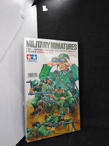 Tamiya Military Miniatures German Machine Gun Troops Infantry 1:35 Scale 35038 - Picture 1 of 8