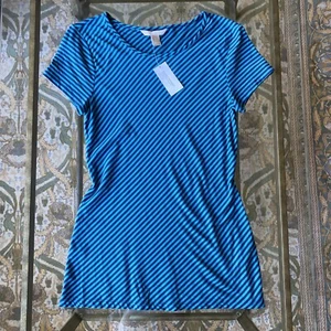 Banana Republic Y2K Vintage Fitted Tee Diagonal Stripe Green Navy Knit Top S NWT - Picture 1 of 7