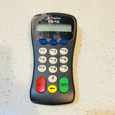 First Data FD-10C Pin Pad Credit Card Terminal Reader - Image 1 of 4