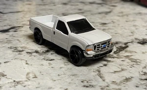 FORD F350 CUSTOM 1:64 - Picture 1 of 4