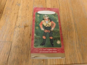 Vintage Hallmark Andenken Weihnachtsschmuck GI Joe Action Pilot MIB NRFB - Bild 1 von 1