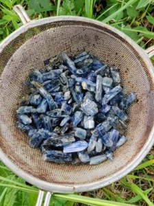 Spinell und Kyanit 200 Karat Kristall Rohsteine Edelsteine - Imagen 1 de 11