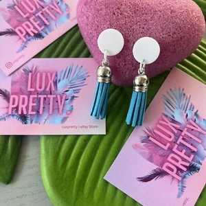 Earrings Dangle Acrylic Bright Blue White Tassels - Picture 1 of 5