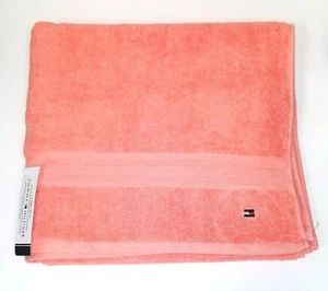 NEW TOMMY HILFIGER PEACH PINK SALMON 100% COTTON CLASSIC BATH TOWEL - Picture 1 of 5