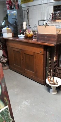 Banco de trabajo de madera antiguo Foto 1 de 4