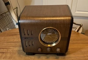 VINTAGE 1936 RARE ZENITH 5S218 TUBE RADIO Restored Black Dial -Read - Picture 1 of 5