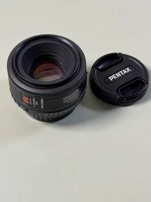 RARE SMC PENTAX-F 50 F 1.7 AF Lens with Caps in Excellent Condition - Image 1 of 4