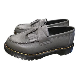 Mocasines Dr. Martens Adrian Gris Cuero Borla Para Mujer Talla 7 Nuevos - Imagen 1 de 11