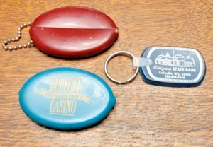 Vintage Plastic Quikoin Plastic Squeeze Coin Purses  Key Ring Dubuque Belleville - Picture 1 of 5