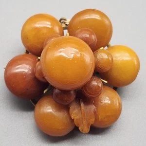 Antiguo Broche Flor Ámbar Tallado Colgante Caramelo Tono Dorado Cierre en C LEER - Imagen 1 de 9