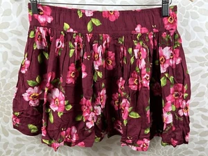 Hollister Women’s Large L Floral Hibiscus Short Mini Skirt Maroon Pink Beach - Picture 1 of 8
