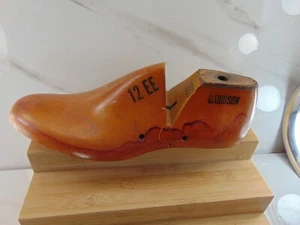 VINTAGE Cobbler Decor Wooden LAST SHOE TREE for Mens Left Loafer 12 EE - Picture 1 of 3