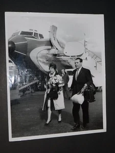 VINTAGE  PHOTO BLACK & WHITE 8X10  - Picture 1 of 2