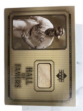 2001 George Brett Upper Deck Hall of Famers Game Used Bat Piece #B-GB - Royals