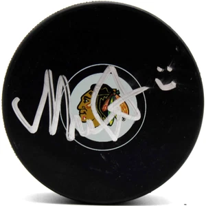 Mason West signierter Chicago Blackhawks Hockey Puck mit Beckett BAS COA BT78262 - Bild 1 von 2
