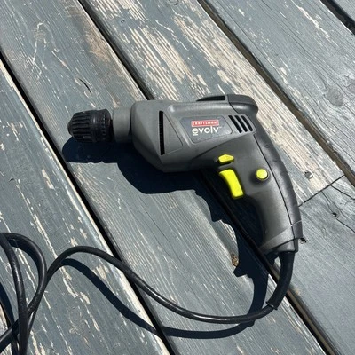 Broca Craftsman Evolv 320.17217 3/8" sem chave com fio 508 - Imagem 1 de 4