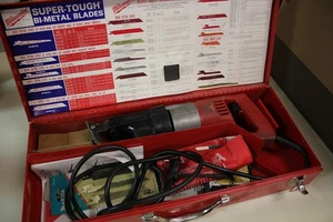 Vintage Milwaukee Sawzall 6511 w/Metal case & extras - Picture 1 of 8
